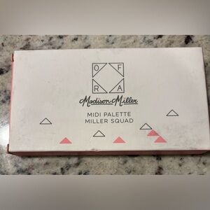 Ofra Madison Miller Midi Palette